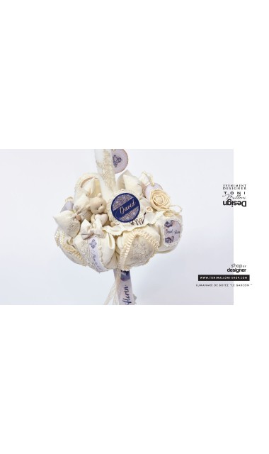 Lumanare de botez cu  ursuleti, dantela ivory, accente gold si bleumarin 14